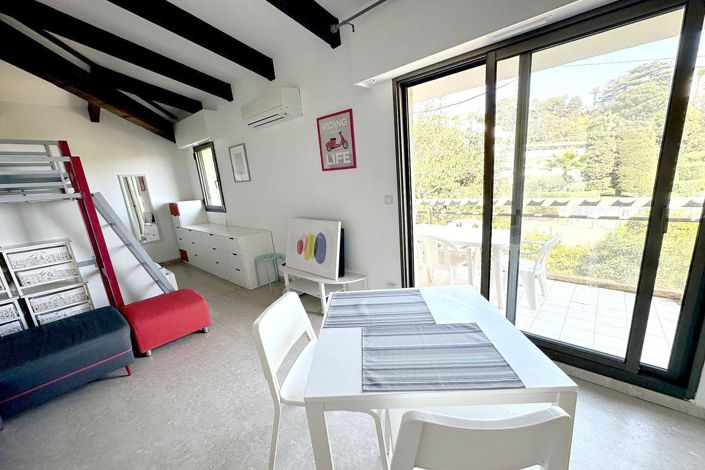 Image No.5-Apartment for sale