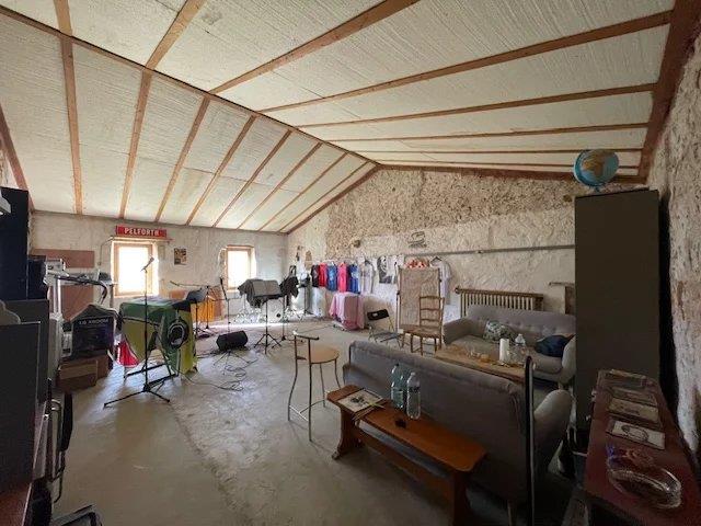 Image No.15-House for sale