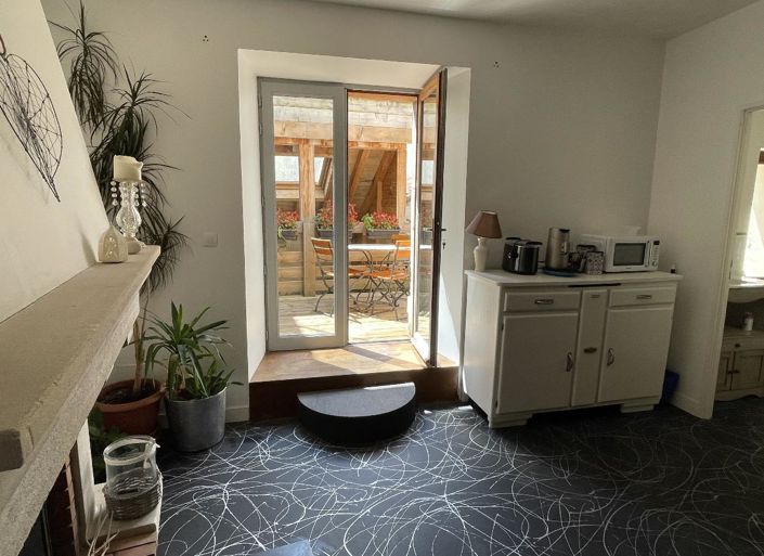 Image No.1-2 Bed House for sale