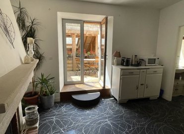 1 - Saint-Jean-d'Angély, House