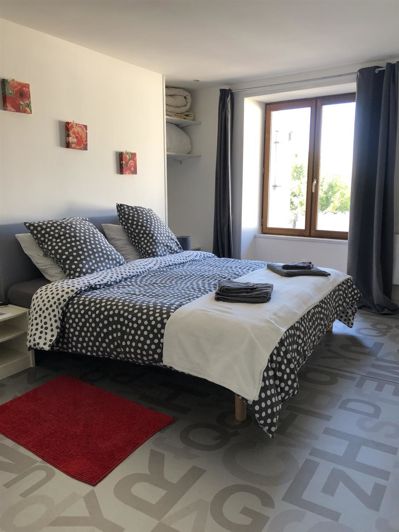 Image No.16-2 Bed House for sale