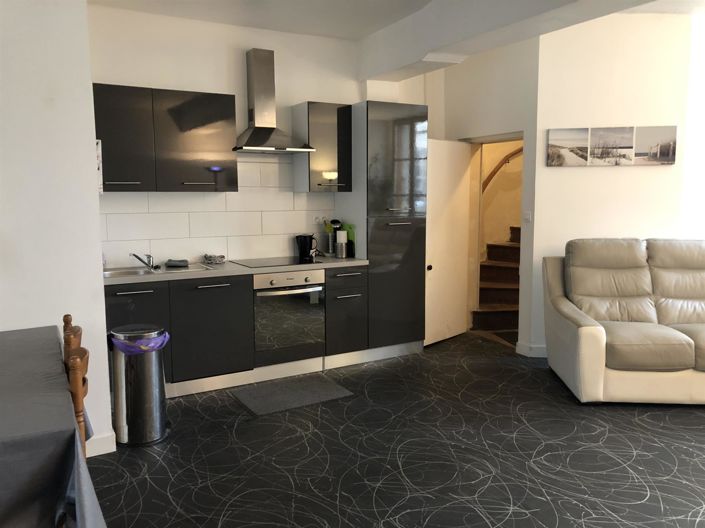 Image No.9-2 Bed House for sale