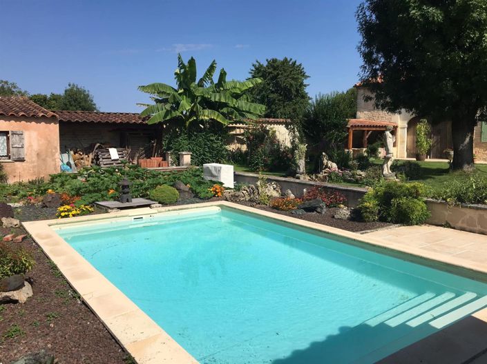 Image No.17-5 Bed House for sale