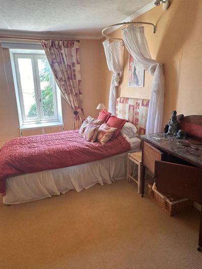 Image No.4-3 Bed House for sale