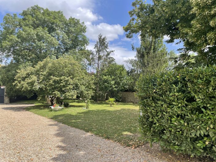 Image No.15-4 Bed House for sale