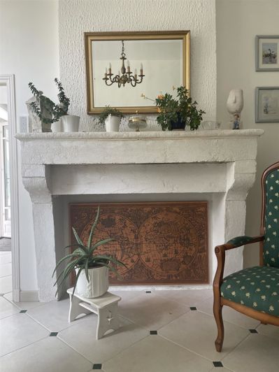 Image No.17-4 Bed House for sale