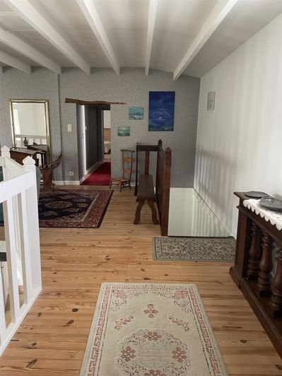 Image No.18-4 Bed House for sale