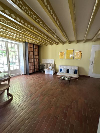 Image No.11-4 Bed House for sale