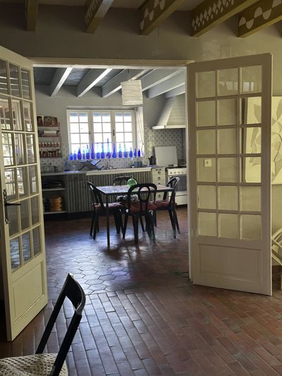 Image No.5-4 Bed House for sale