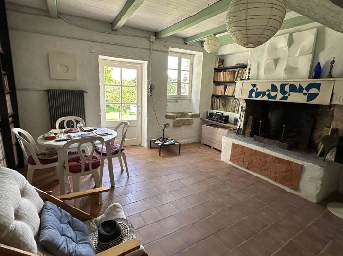 Image No.6-4 Bed House for sale