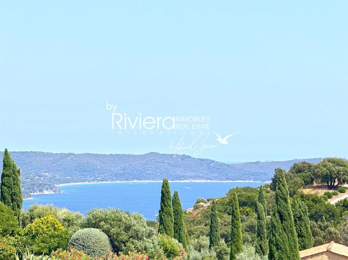 Image No.26-4 Bed House for sale