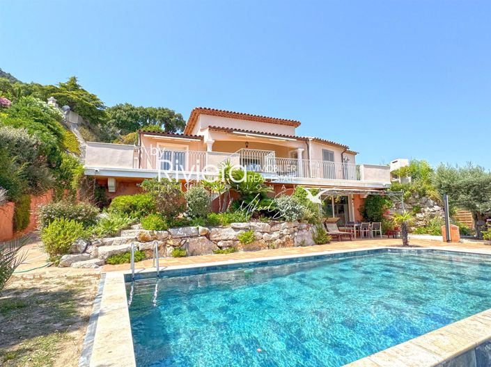 Image No.6-Maison de 4 chambres à vendre à Cavalaire-sur-Mer