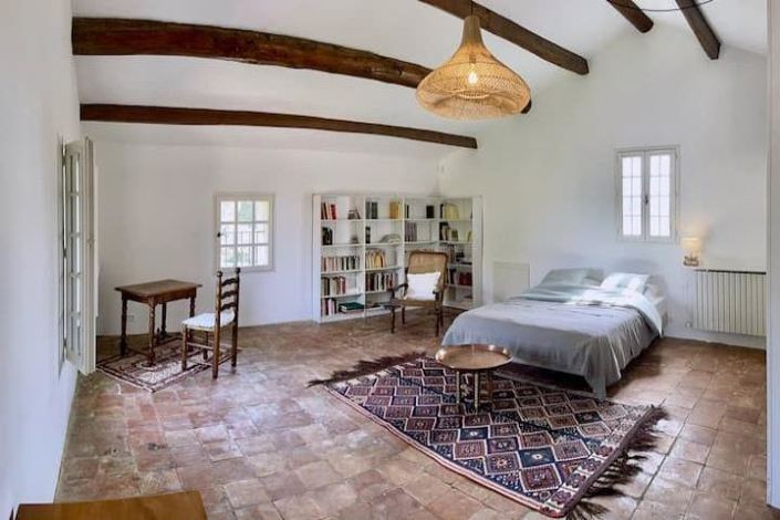 Image No.10-7 Bed House for sale