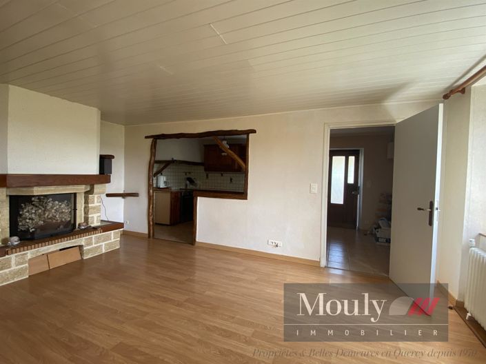 Image No.15-3 Bed House for sale