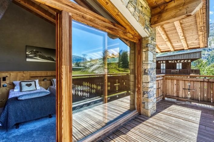 Image No.8-12 Bed House for sale