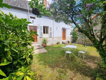 1 - Grury, Maison