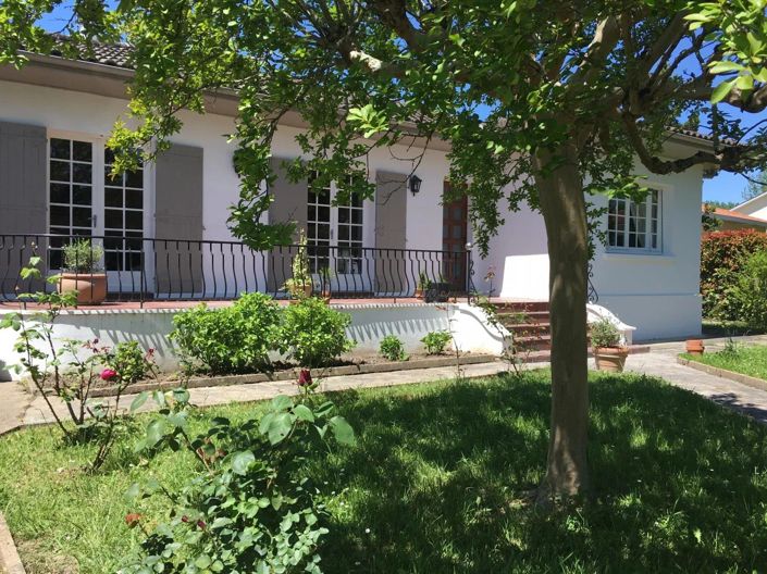 Image No.1-4 Bed Apartment for sale