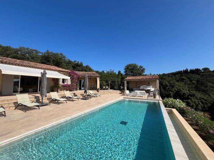 Image No.1-4 Bed House for sale
