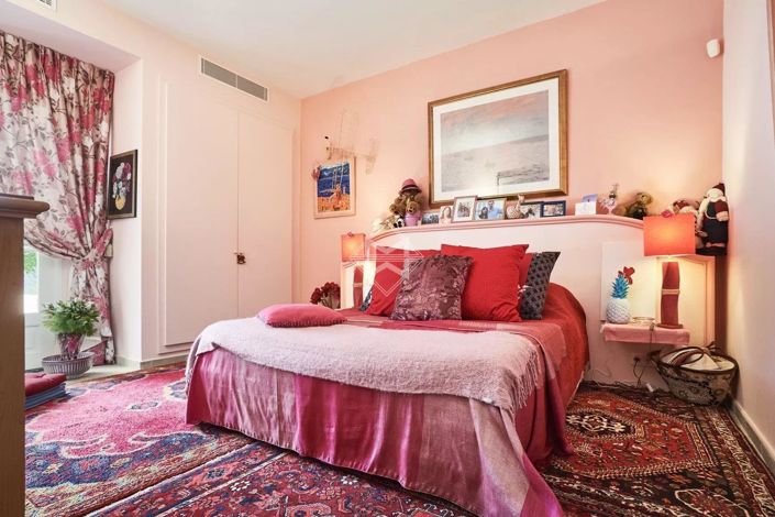 Image No.11-6 Bed House for sale