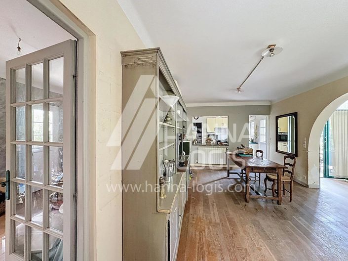 Image No.5-3 Bed House for sale