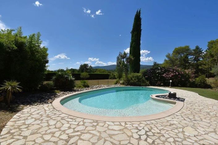 Image No.2-Maison de 5 chambres à vendre à Tourrettes