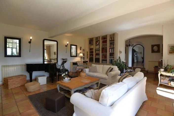 Image No.5-Maison de 5 chambres à vendre à Tourrettes