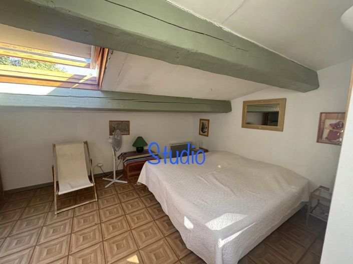 Image No.10-5 Bed House for sale