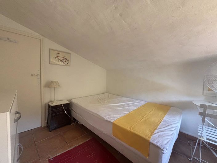 Image No.27-5 Bed House for sale