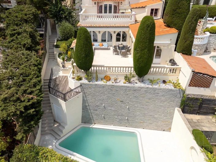 Image No.10-3 Bed Apartment for sale