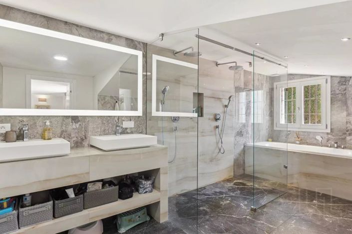 Image No.7-3 Bed Apartment for sale