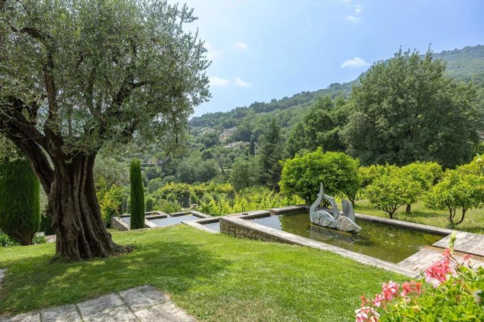 Image No.11-6 Bed House for sale