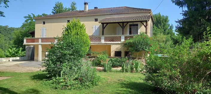 Image No.1-4 Bed House for sale