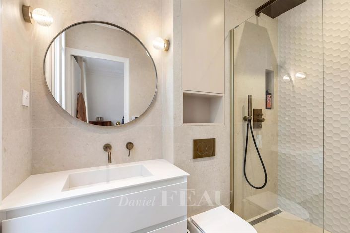 Image No.17-4 Bed Apartment for sale