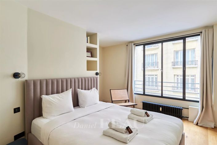 Image No.2-Appartement de 2 chambres à vendre à Paris