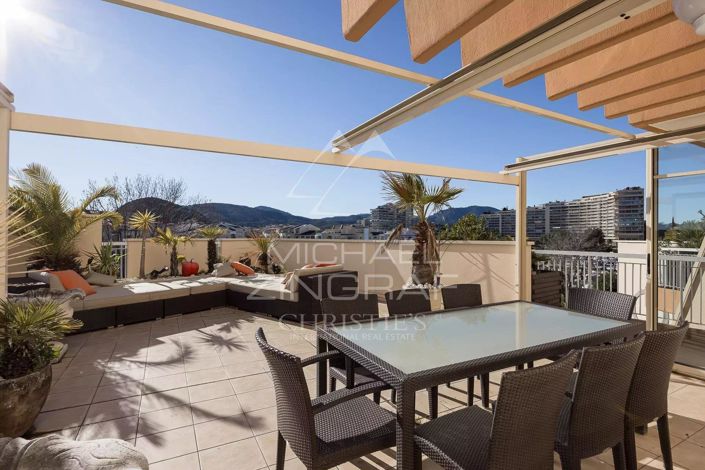 Image No.2-3 Bed Apartment for sale