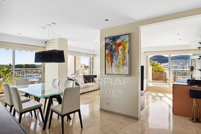 Image No.3-3 Bed Apartment for sale