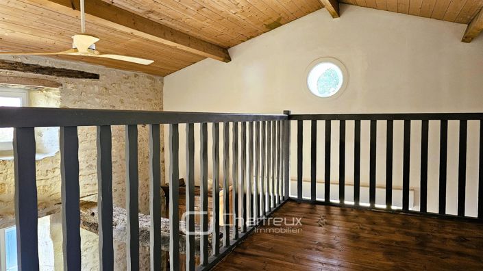 Image No.10-6 Bed House for sale