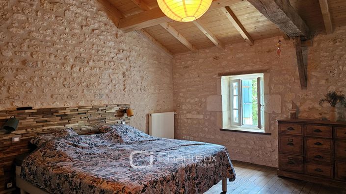 Image No.13-6 Bed House for sale