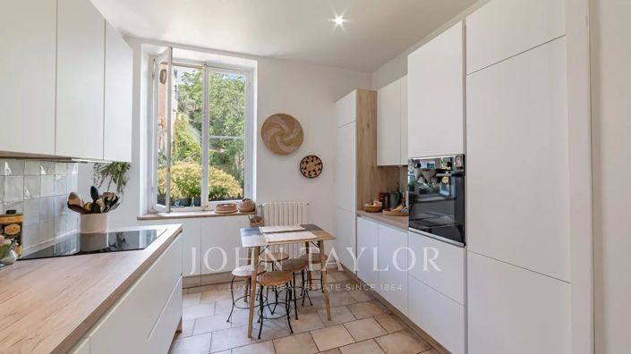 Image No.6-5 Bed Apartment for sale