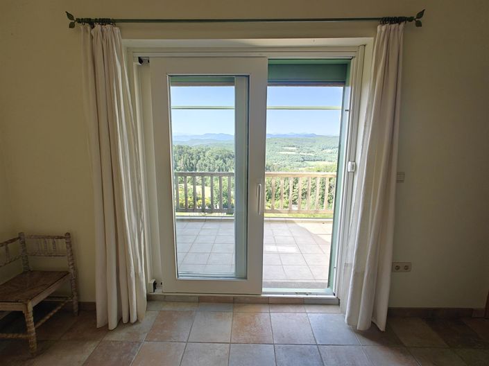 Image No.23-4 Bed House for sale