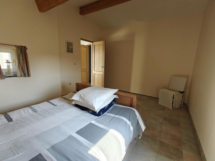 Image No.25-4 Bed House for sale