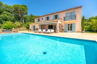 Maison de 4 chambres à vendre à Grimaud