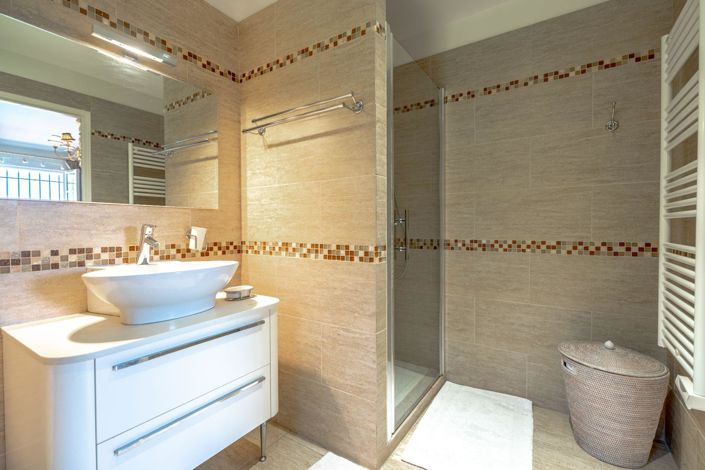 Image No.7-Maison de 4 chambres à vendre à Grimaud