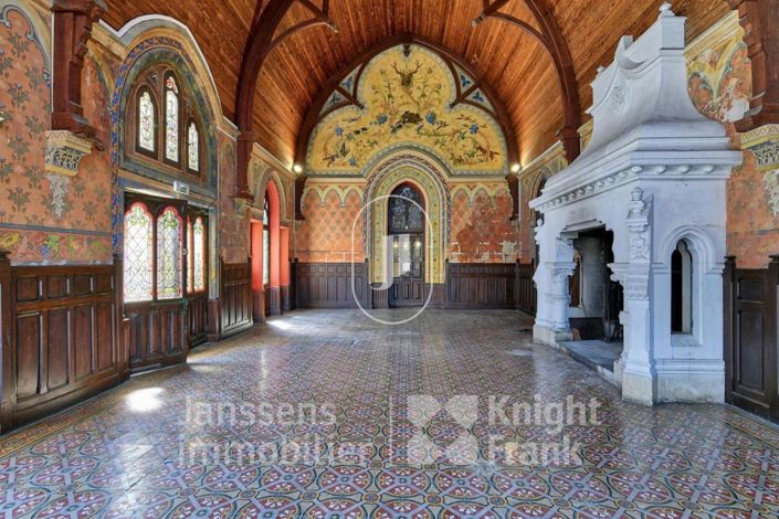 Image No.6-7 Bed Property for sale