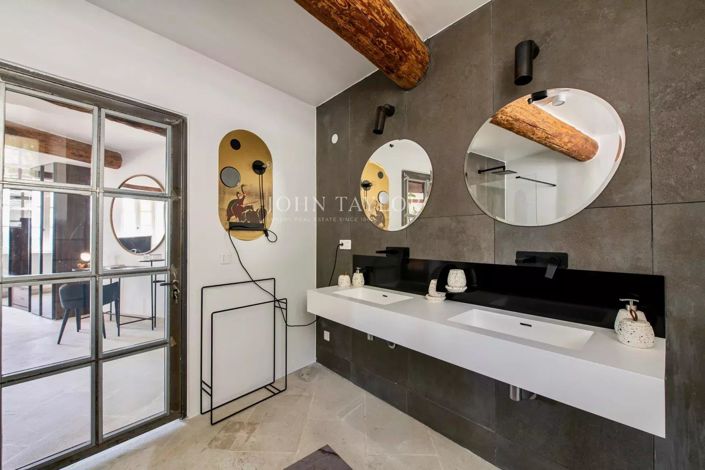 Image No.13-Appartement de 6 chambres à vendre à Gordes