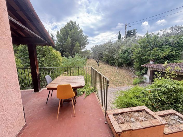 Image No.17-3 Bed House for sale