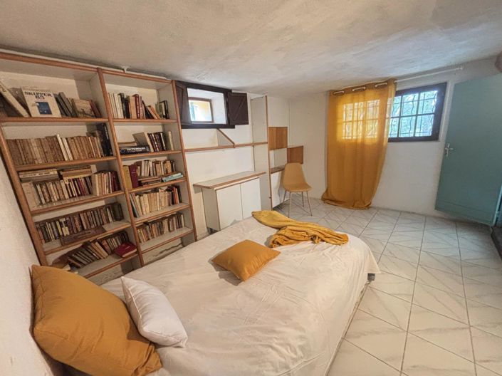 Image No.7-3 Bed House for sale