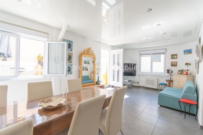 Image No.2-2 Bed House for sale