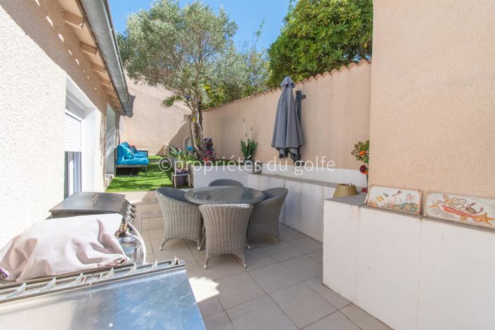 Image No.3-2 Bed House for sale