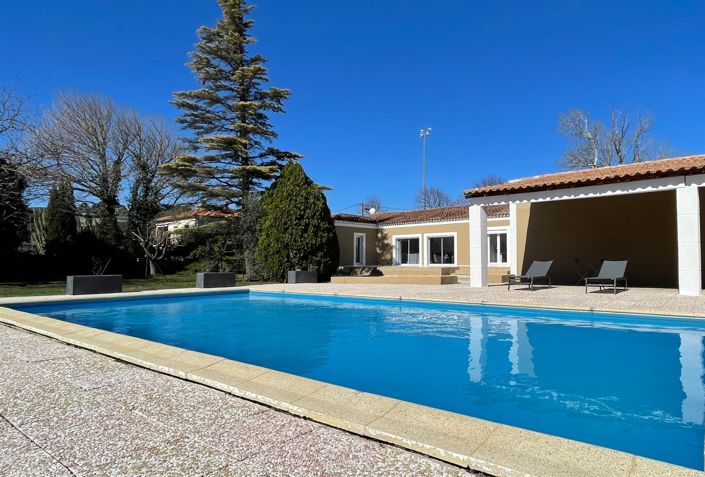 Image No.1-2 Bed House for sale